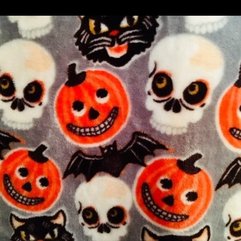 Halloween Vintage Images Throw Blanket Black Cats Skulls JOL Pumpkins Bats Plush